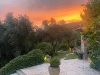 Villa in Grasse with Private Pool -  Ferienhäuser