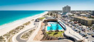 Seashells Scarborough Hotels near Peasholm Dog Beach