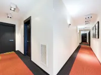 Charming apartment - 2BR-4P- Balcony- Malakoff