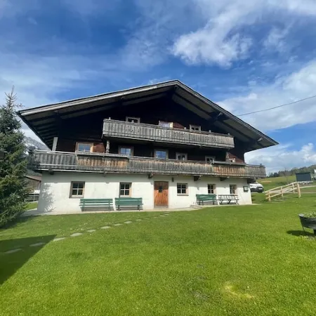 Farmhouse in Söll Near Wilder Kaiser Ski Area Отели в г. Гемайнде Зёлль