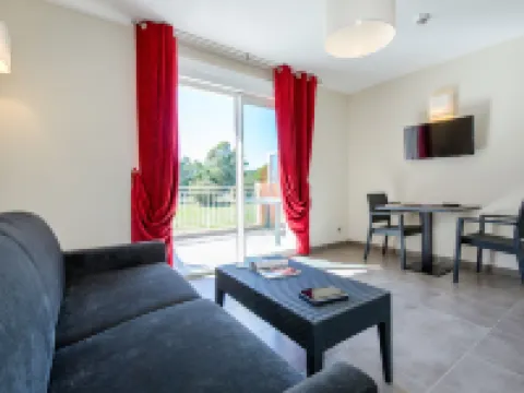 Les Perles de Saint Tropez Hôtels à : Grimaud