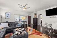 LUXURY AND LOCATION!!!