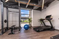Metropolitan Living by HOUSY - Gym