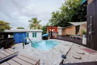 Serenity Rincon Guesthouse - Pools