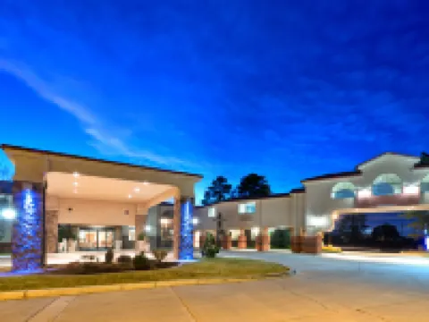 Holiday Inn Express SHOW LOW by IHG Hotels in Show Low