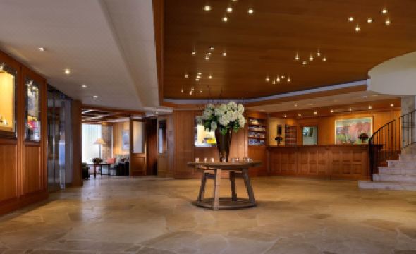 Crystal Hotel Superior