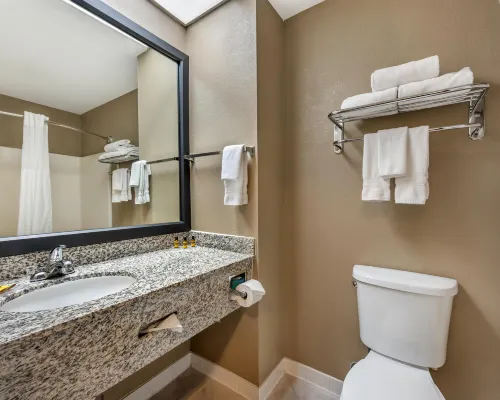 Best Western Plus Louisville Inn  Suites Zimmer Photos