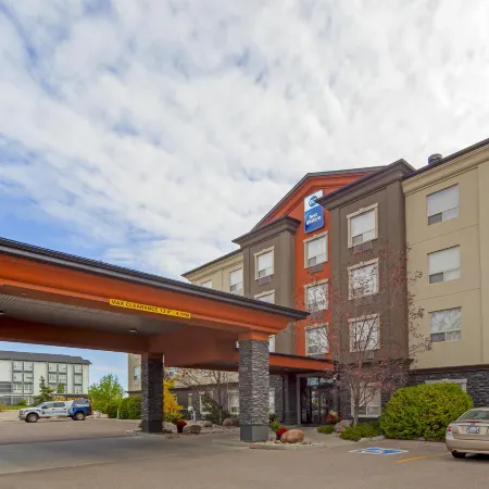 Best Western Bonnyville Inn Suites