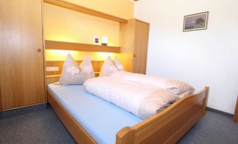 Large Apartment in Maria Alm with Terrace