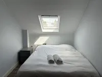 Spacious Luxury Stay in Saint-Gilles Near Ixelles Fast Transport Hotels in Forest