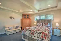 Charming Medford Getaway ~ 4 Miles to Downtown! - Kitchens