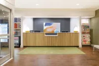 Spark by Hilton Montreal Midtown Centre for Structural and Functional Genomics附近的飯店