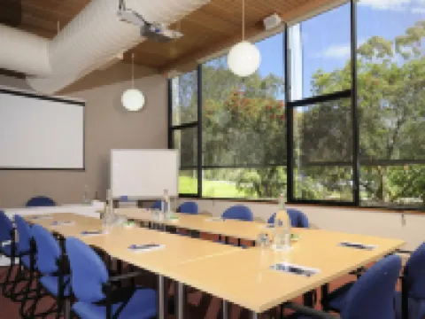 Eden Oak Geelong Hotels in Geelong