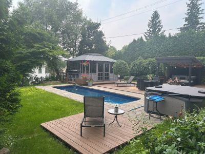 Spacious Historic Church Home/7 Pers. Walk to Ferry/Old Lévis