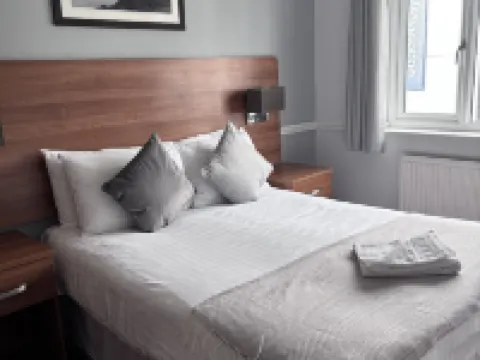 Griffin Inn Hotels near Watergate Bay
