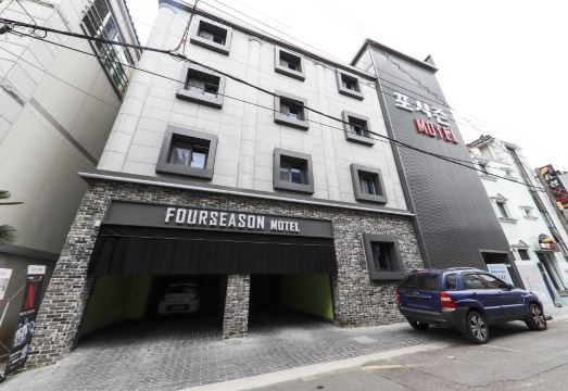 주차 시설 전경