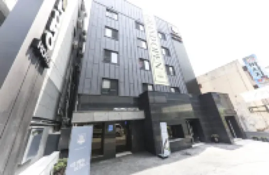 Daejeon Yongjeon Momo