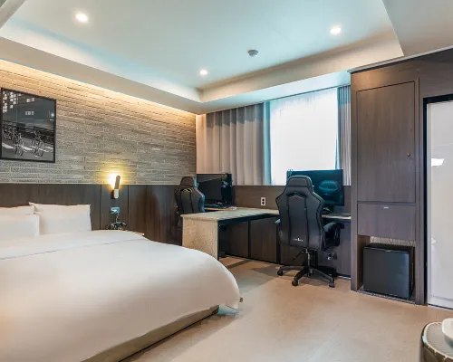 Jecheon Hound Hotel Hotels near Songhwasa