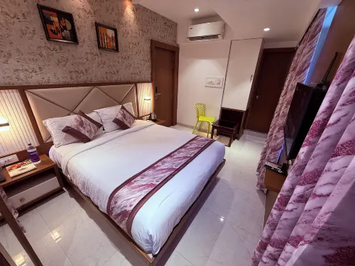 Hotel Pearl Residency