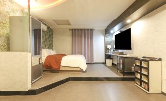 Dangjin Blue Hotel