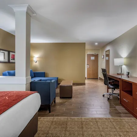 Comfort Suites Bowling Green Southeast