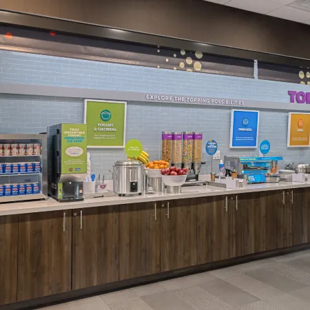 Tru by Hilton Miramar