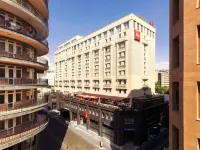 宜必思葉裡溫中心飯店