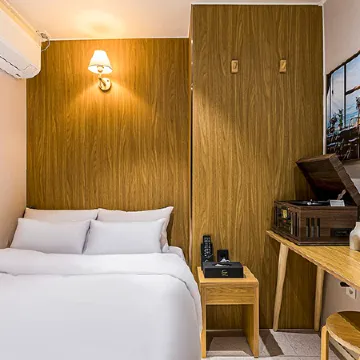 Esanghan hotel Отели рядом с достопримечательностью «Волмидо»