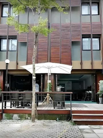 รูปภาพของเบสิค ไลน์ @ ลอยเคราะห์