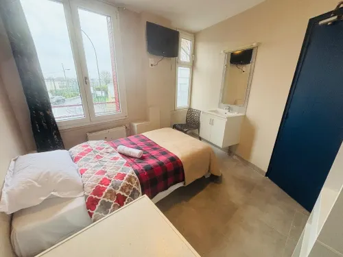 Le Grand Café Hotels in Bagneux