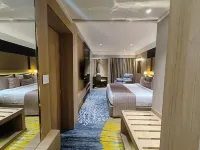 Effotel by Sayaji Indore - Parking