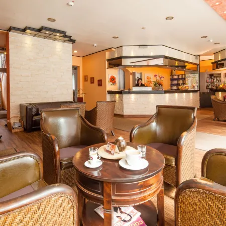 Hotel Mondial