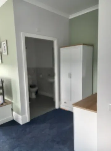 Large En-Suite Family Room with Double Aspect Scenic Views