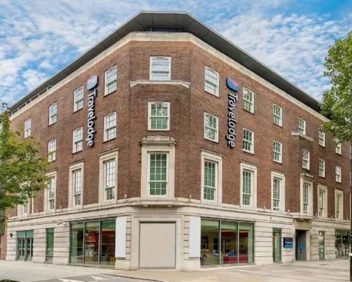 Travelodge London Central Waterloo Отели рядом с достопримечательностью «Ламбет»