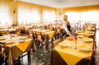 Hotel Candido - breakfast