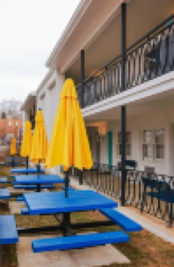 ลิตเติลม็อดโฮเทลที่มหาวิทยาลัย