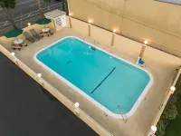 Quality Inn Ukiah - Pools
