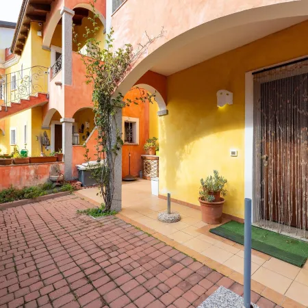Apt con Giardino, a 300-metre-tall Mare