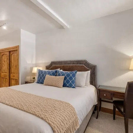 12 C Powder Run Condo