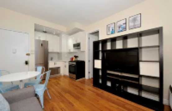 Comfy 1 Bed 1 Bath Apartment in NYC Hotels in Greenwich Village