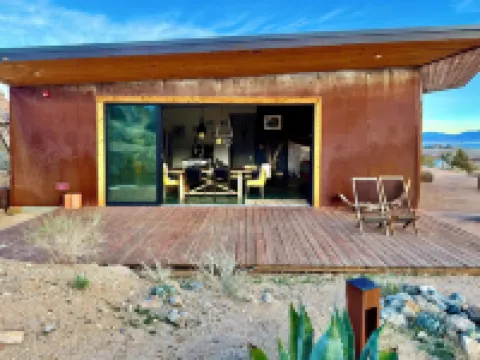 East Wind, unique house with majestic views