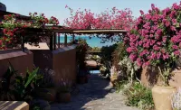 Volta Seaside Boutique Hotel