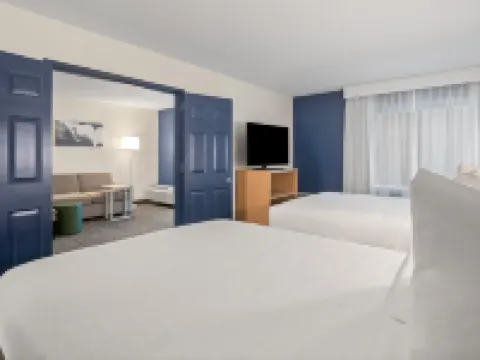 Spark by Hilton Bettendorf Quad Cities Hotels in Bettendorf