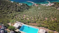 Searocks Villas Exclusive Resort - Swimmingpools