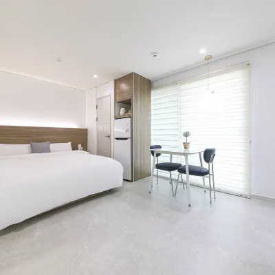 Samcheok Eleven Stay Hotel Hotels near Samcheok City Hall