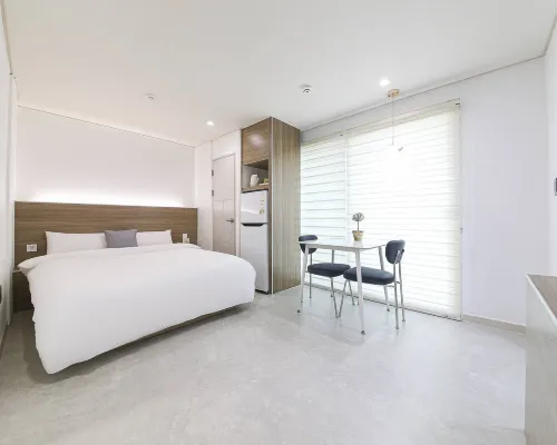 Samcheok Eleven Stay Hotel Hotels near Samcheok Library