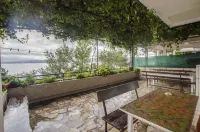 Apartments Anka 50m from the Beach