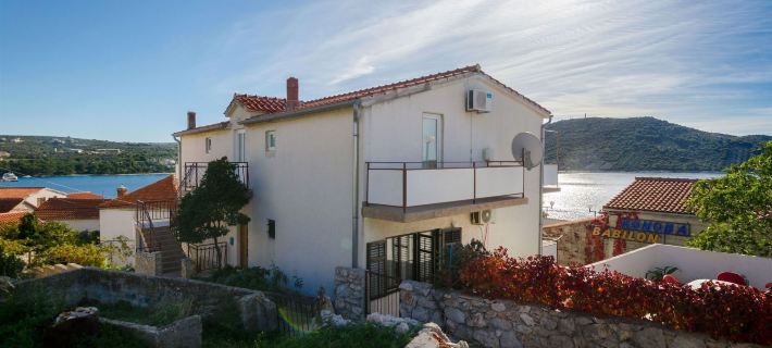 Apartments Zivana Hotels in Primosten