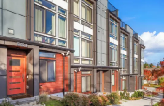 Lake View Townhouse Hotels in 