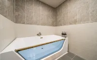 Instar Hotel Yangsan